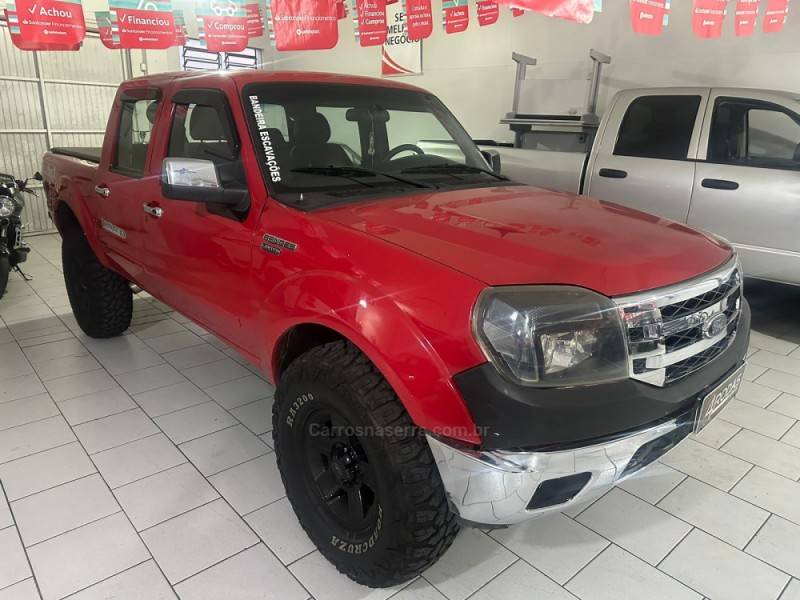 FORD - RANGER - 2011/2011 - Vermelha - R$ 79.900,00