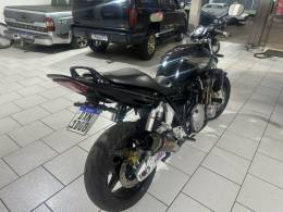 HONDA - CB 1300 - 2007/2007 - Preta - R$ 45.000,00